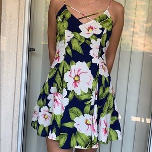 White Flower Beach Dress🤍🌺